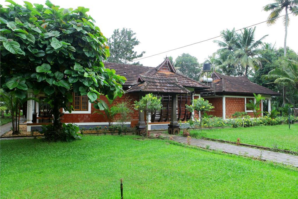 Athreya Ayureveda Centre Hotel Kottayam Buitenkant foto