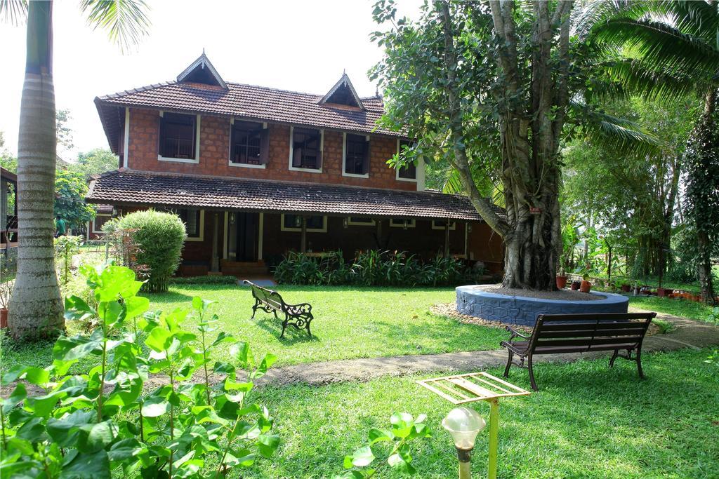 Athreya Ayureveda Centre Hotel Kottayam Buitenkant foto